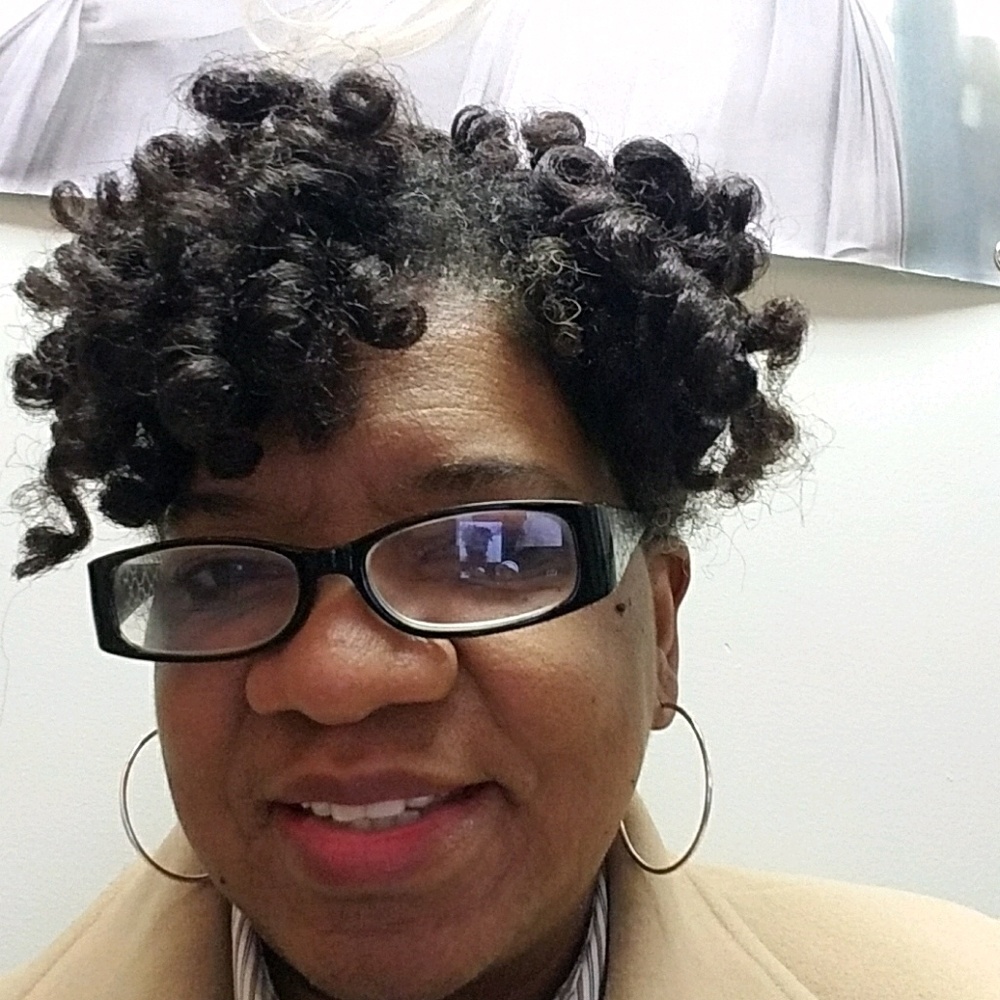 Meet your Posher, Andrea